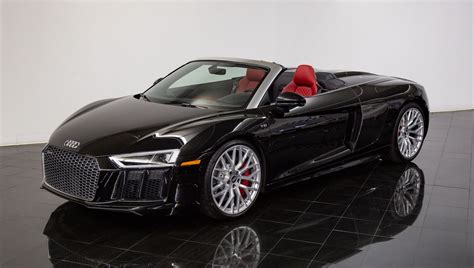 Mythos Black Metallic, 2017 Audi R8 V10 Quattro Spyder S Tronic for sale on RYNO Classifieds