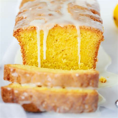 Easy Lemon Drizzle Cake {One Bowl Recipe}