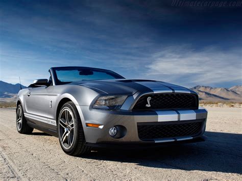 Ford Shelby Mustang GT500 Convertible High Resolution Image (1 of 6)