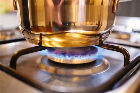 Why Choose a Gas Stove Safety Devices to Be Always Safety?