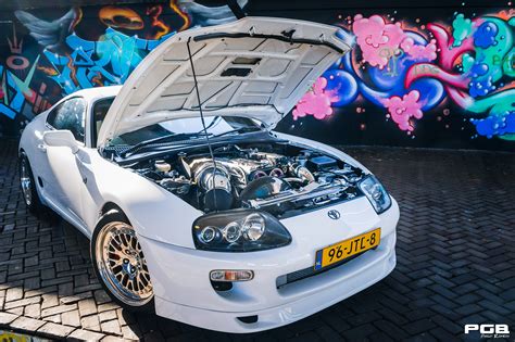 FEATURE: Mario's 1300+HP 2JZ Toyota Supra MK4 - Turbo and Stance