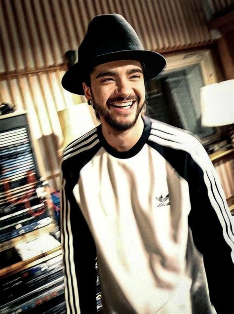 Pin de saa !! en Tokio Hotel | Celebridades bonitos, Tokio, Tom kaulitz