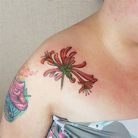 25+ Honeysuckle Tattoo Color - ProbjodEsam