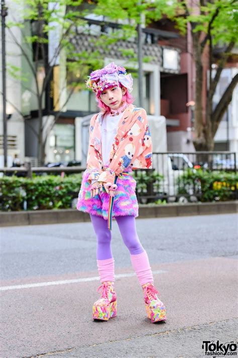 Japanese idol – Tokyo Fashion