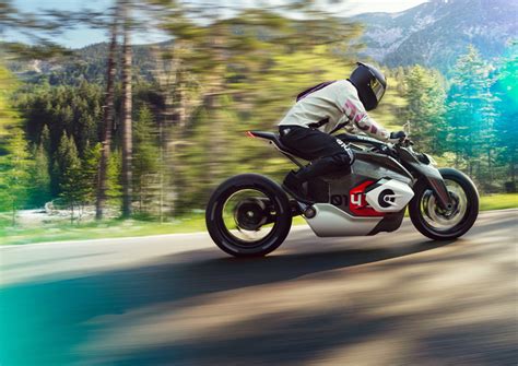 BMW Unveils "Boxer" Electric Motorcycle Concept | Rider Magazine