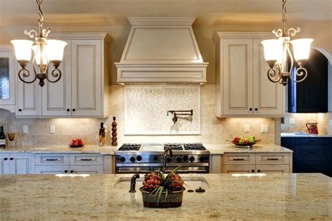 Colonial Cream Granite | Countertops, Cost, Reviews