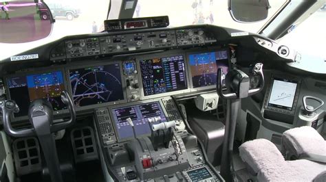 Boeing 787 Cockpit Wallpaper - WallpaperSafari