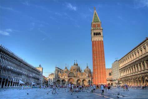 Piazza San Marco, Venice; Play Along With Hundreds of Pigeons - Traveldigg.com