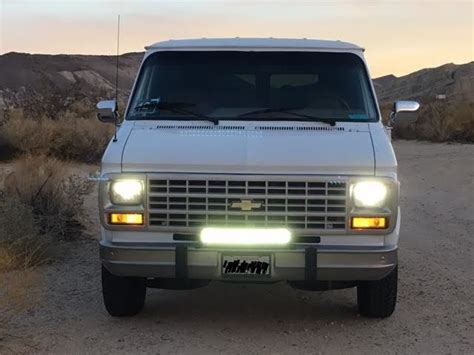 1995 Chevrolet G20 Chevy Van Standard Cargo Van 3-Door 5.0L ...