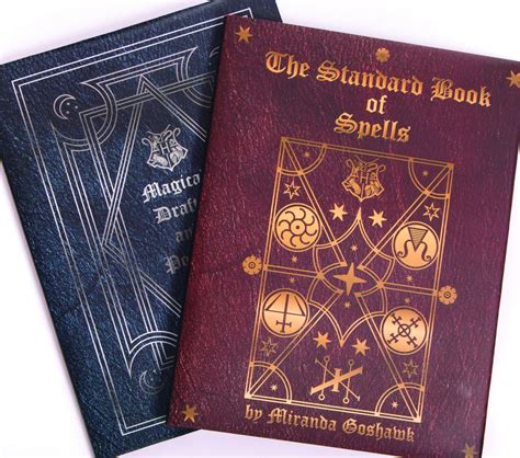 Harry potter spell book, Hogwarts school, Hogwarts