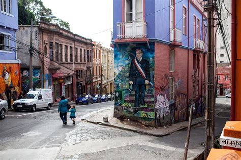 The Street Art of Valparaiso, Chile • Choosing Figs