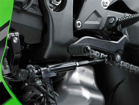 2021 NINJA H2 SX SE+ Motorcycle | Canadian Kawasaki Motors Inc.