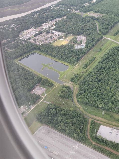 The Boeing factory in Charleston, SC has a peninsula in the shape of an airplane in its pond : r ...