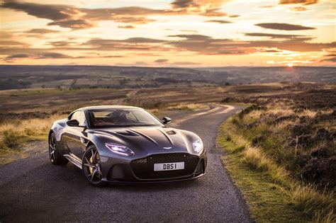 Aston Martin DBS Superleggera Wallpapers - Top Free Aston Martin DBS ...