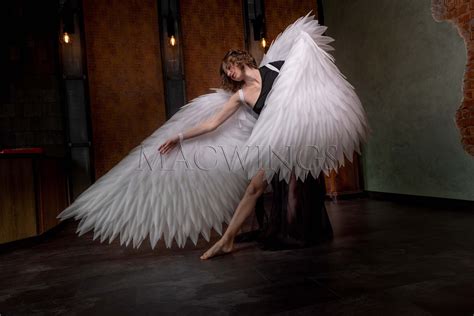 White wings, Giant wings for dance, Moveable angel wings, Photoshoot wings, Angel wings cosplay ...