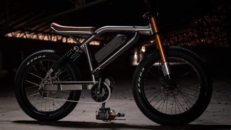 Aevon Ebike Cafe Racer is a Head Turner | Cafe racer, Ebike, Electric bike