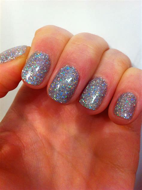 Glitter Gel Nail Polish Ideas - Creative Touch