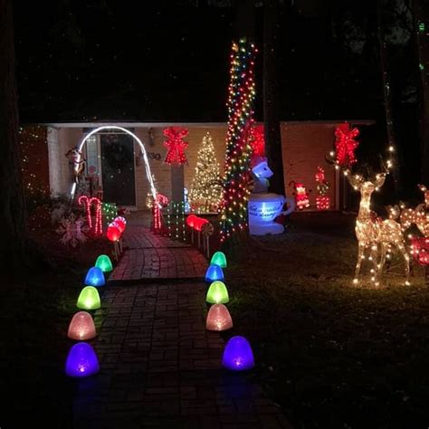 You Can Get LED Christmas Pathway Lights That Look Like Sugar Coated ...