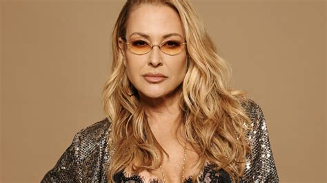 Anastacia teases new album for 2023: ‘It’s a project that’s never been done!’ - RETROPOP