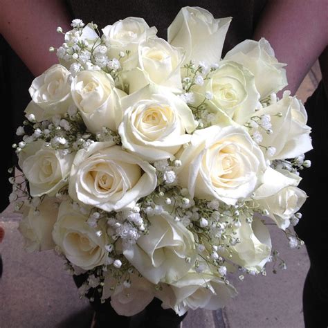 Brides White Rose Bouquet – Alan Brown Flowers