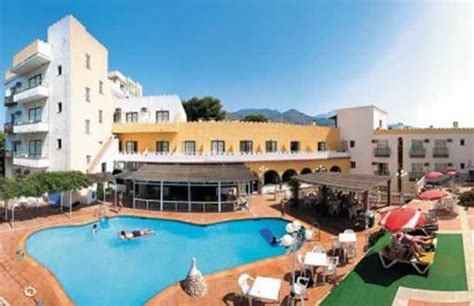 Nerja Hotels & Nerja Apartments Tourist Guide