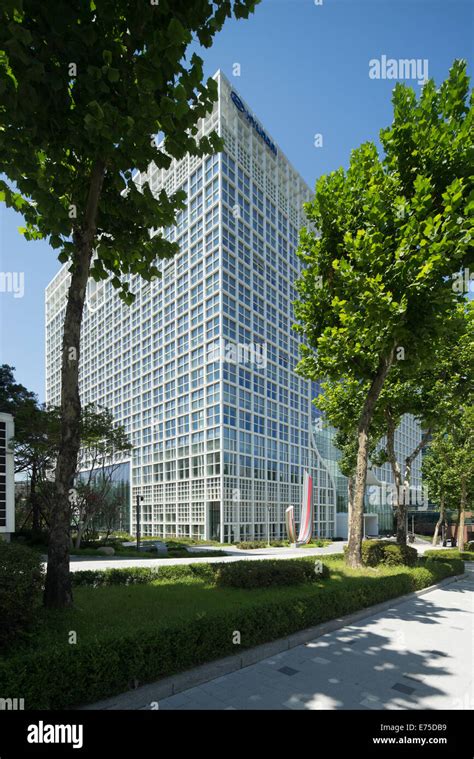 Hyundai Headquarters building, Seoul South Korea Stock Photo - Alamy