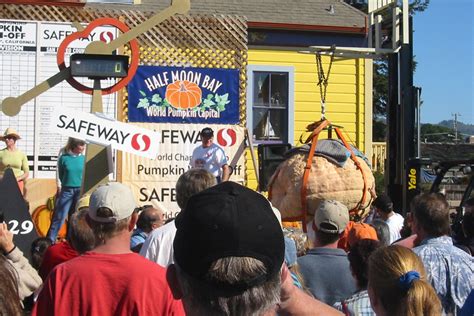 Giant Pumpkin Contest - Half Moon Bay, CA Travel Guide