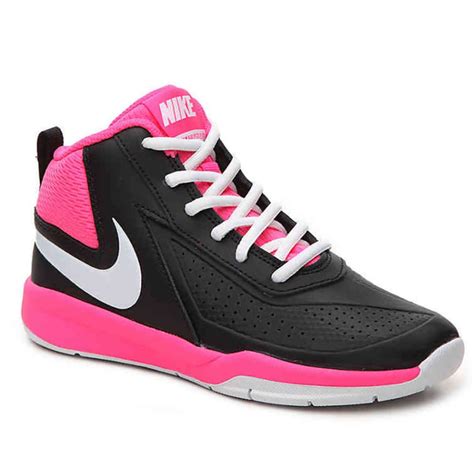 NIKE Little Girls' Team Hustle D 7 Basketball Shoes - Bob’s Stores