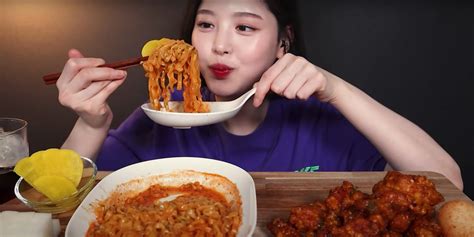 What is 'mukbang'? Inside the viral Korean food YouTube trend