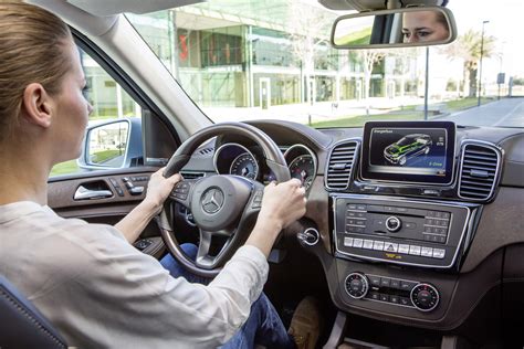 Mercedes-Benz GLE (2016) - HD Picture 39 of 48 - #119011 - 3000x2000