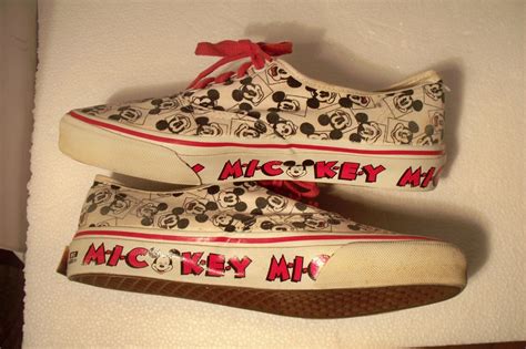 Vintage Vans Walt Disney Co Mickey Mouse Tennis Shoes… - Gem