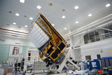 ESA’s Euclid Telescope Goes Through Extreme Space Testing Before Upcoming Launch - autoevolution