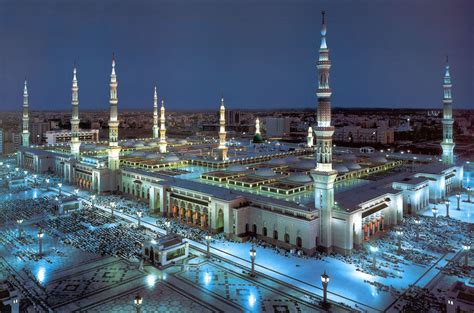 The Prophet’s Mosque, Medina | JBL Professional Loudspeakers | English