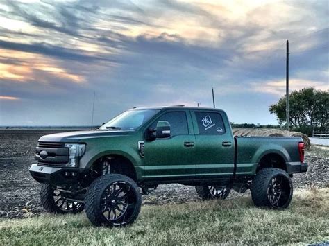 My favorite color, tires not so much. 22’s biggest I like’m to be. Just my preference. Dually ...