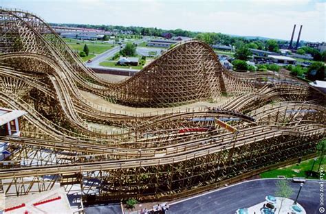 Lightning Racer at Hersheypark 2000