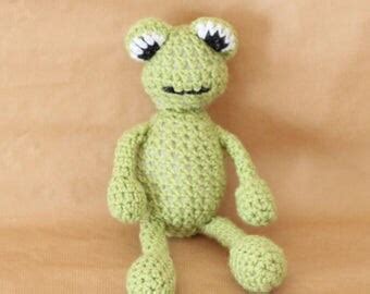 Crochet pattern: make a Frog Hand Puppet / Glove puppet