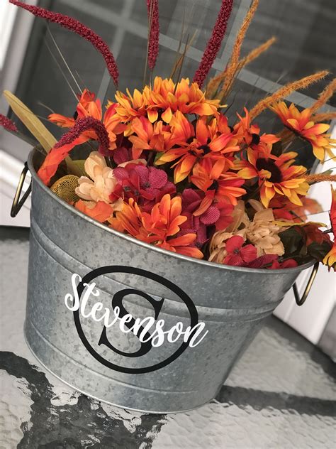 Fall Outdoor Decor | Fall outdoor decor, Fall tin bucket decor, Metal ...