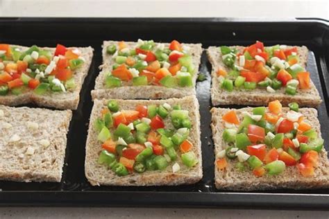 Capsicum cheese toast sandwich recipe | Quick cheese toast recipe