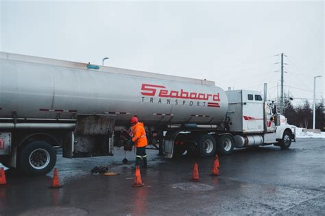 How to Become a Good Tanker Truck Driver in 2024? | CDL Prep