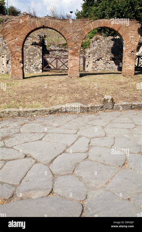 Pompeii - archaeological site Stock Photo - Alamy