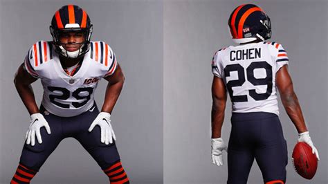 Chicago Bears Jersey Gsh Meaning - Bears Unveil New Classic Jersey For 100th Season / He then ...