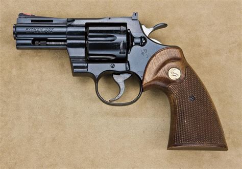 Colt Python Model DA revolver, .357 Magnum cal., rare 3” barrel, blue finish, combat Colt medallion