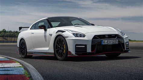 2020 Nissan GT-R Nismo First Drive: The Art of Continuous Improvement