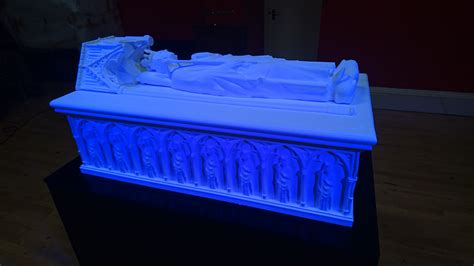 3d printed reconstruction of the Lost Tomb of Robert the Bruce | Tomb ...