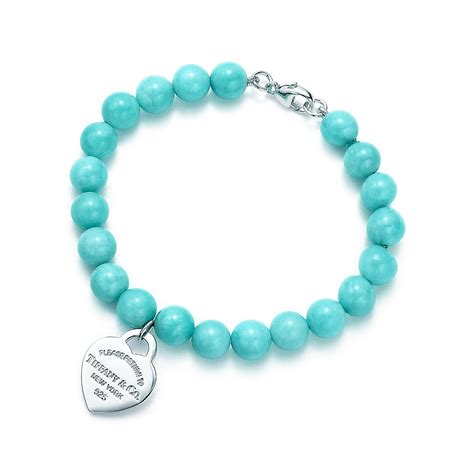 Return to Tiffany™ small heart tag in silver on an amazonite bead bracelet. | Tiffany & Co.