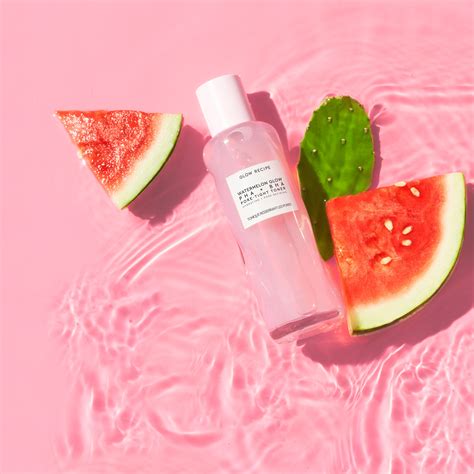 How To Use Glow Recipe Watermelon Toner? | Sight Kitchen