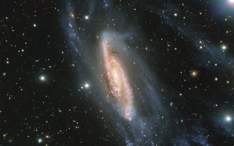 This Beautiful Photo of Galaxy NGC 3981 was Taken by the Most Powerful Telescope in the World ...