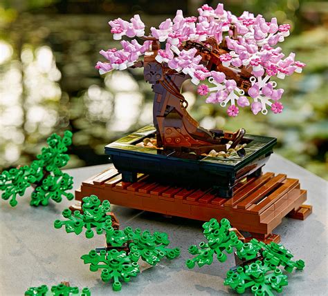 LEGO (10281) Bonsai Tree Would Look Perfect on Your Computer Desk ...