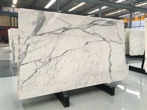 White Italian Marble Slabs Polished Statuario Slabs