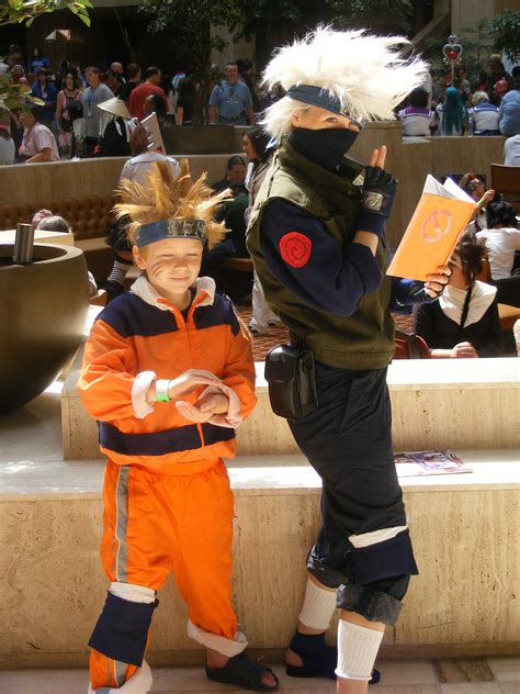 File:Cosplay - Naruto e Kakashi.jpg - Wikimedia Commons